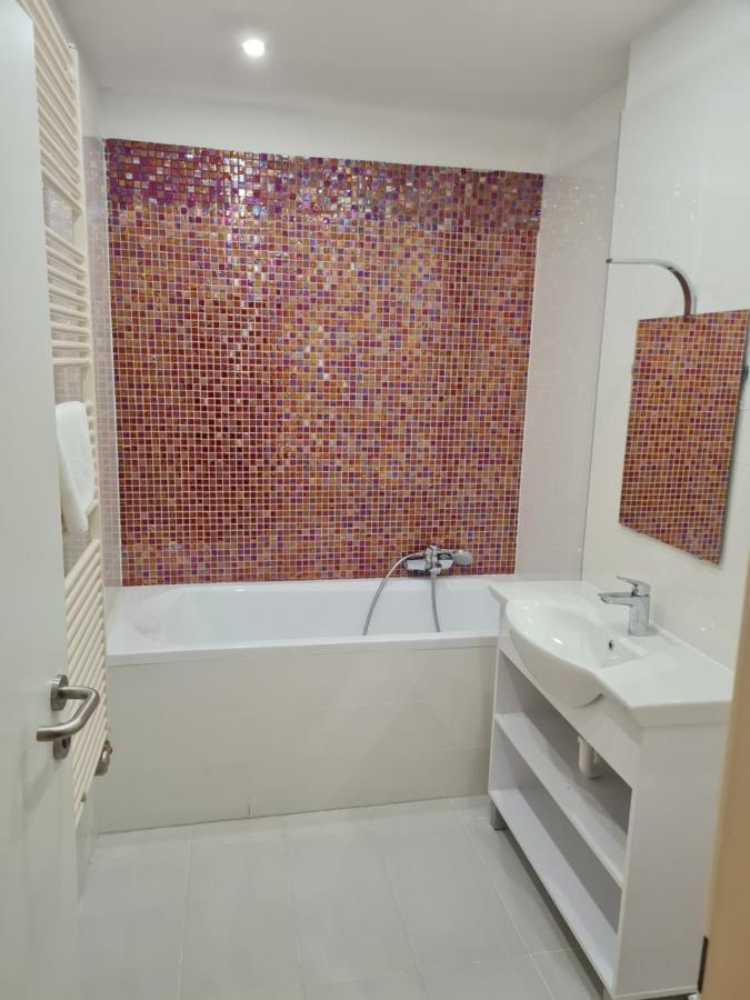 Colors Holiday Hotel 希欧福克 外观 照片